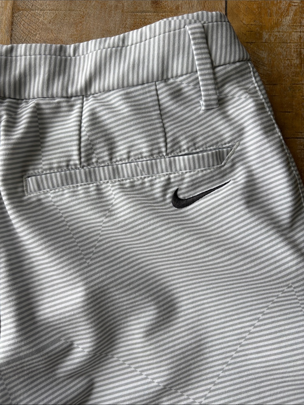 Nike Boys Golf Shorts size Small - Picture 6 of 7